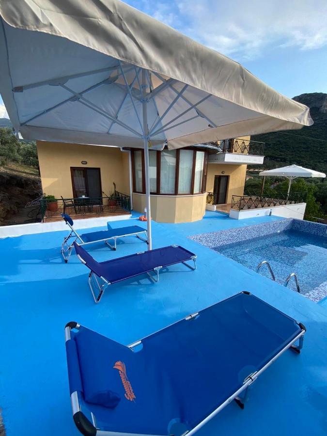 Villa Loridis Prínos Exterior foto